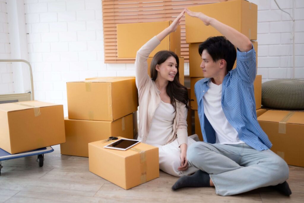 Couple preparing for relocation with Madhu Home Logistics in Hyderabad